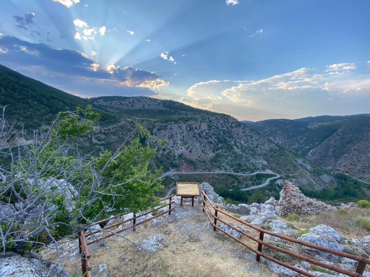 Apartamento Turistico Javalambre Camarena de la Sierra Exteriör bild
